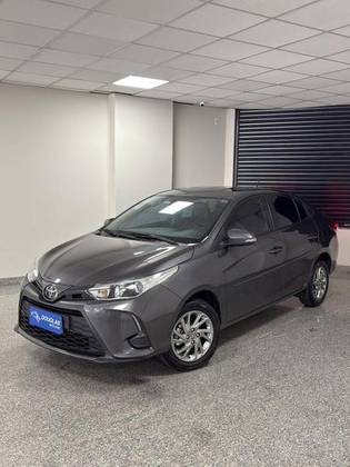 TOYOTA YARIS 1.5 16V FLEX XS CONNECT MULTIDRIVE TOYOTA YARIS 1.5 16V FLEX XS CONNECT MULTIDRIVE